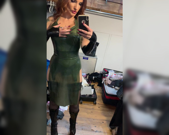 Adreena Cuckoldress aka Adreenacuckoldress OnlyFans - What do you think of my outfit for today’s shoot