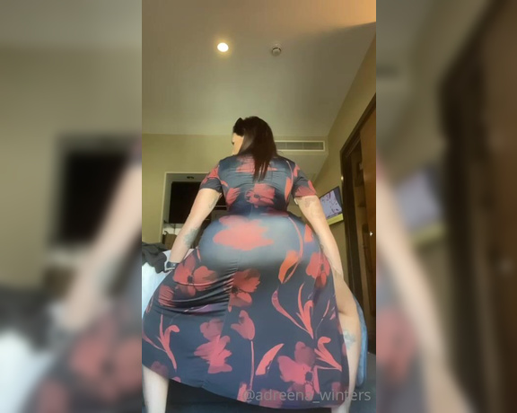 Adreena Cuckoldress aka Adreenacuckoldress OnlyFans - Look at my ass ability! Its perfection! I want a dollar for every beta bossing ass bounce! I have