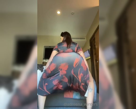 Adreena Cuckoldress aka Adreenacuckoldress OnlyFans - Look at my ass ability! Its perfection! I want a dollar for every beta bossing ass bounce! I have