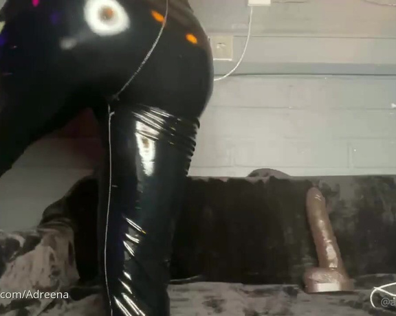 Adreena Cuckoldress aka Adreenacuckoldress OnlyFans - LIVE FOOT SHOW! Get a taste of just what its like to be at the other end of the camera as I sit and