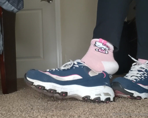 Brandy Elliott aka Premiumbrandy OnlyFans - Stinky Shoe and Sock Removal JOI Slowly removing my sweaty stinky shoes and socks for you, letting