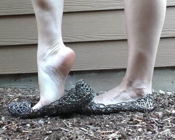 Brandy Elliott aka Premiumbrandy OnlyFans - Jelly Shoe Play Outside enjoying the warm air and playing around with my jelly shoes I slip them