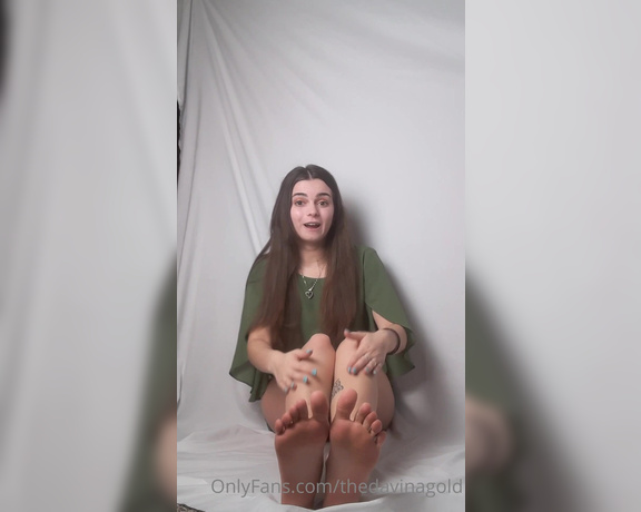 Davina aka Thedavinagold OnlyFans - Humiliation Let me Humiliate you Foot Boy Video Duration 5 minutes 40 seconds
