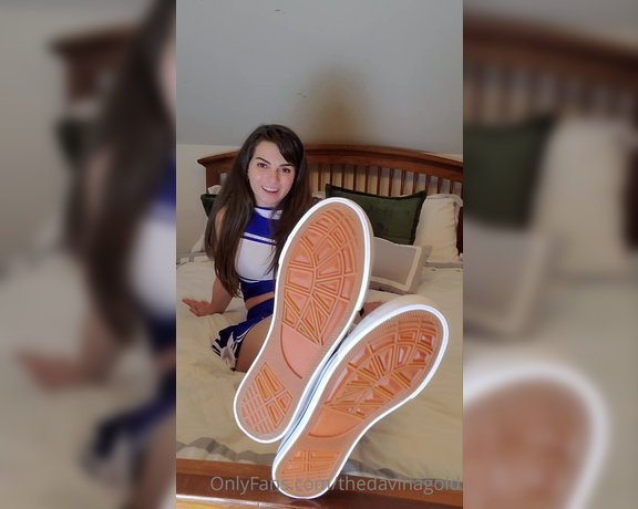Davina aka Thedavinagold OnlyFans - Cheerleader Tells You Her Foot Fantasy This cheerleader just finished practice and wants to tell you