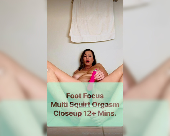 Elaina  Mature aka Elaina_stjames OnlyFans - You like feet You like Squirting You like me fully naked with close up views Then you cannot