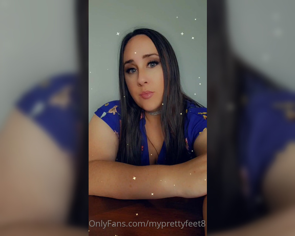 MyPrettyFeet8 aka Myprettyfeet8 OnlyFans - Propped up snapclip for funsy