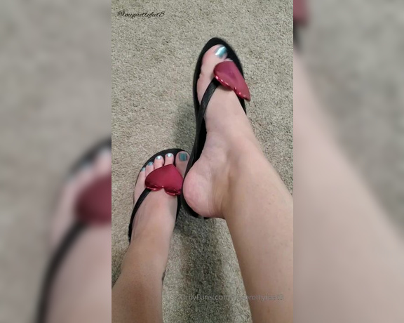 MyPrettyFeet8 aka Myprettyfeet8 OnlyFans - Just a little video break! hope yall enjoy my view of a flip flop dangle!