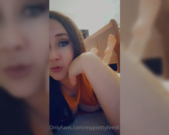 MyPrettyFeet8 aka Myprettyfeet8 OnlyFans - Snappy snap of the posey pose