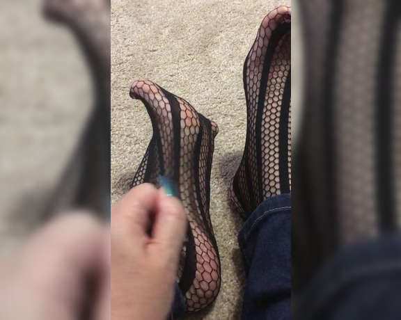 MyPrettyFeet8 aka Myprettyfeet8 OnlyFans - Black Fishnet Socks for your pleasure