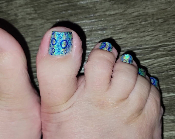 MyPrettyFeet8 aka Myprettyfeet8 OnlyFans - Oh those toes