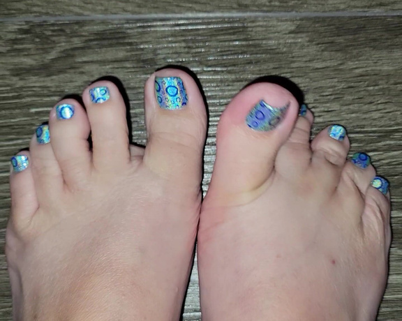 MyPrettyFeet8 aka Myprettyfeet8 OnlyFans - Oh those toes