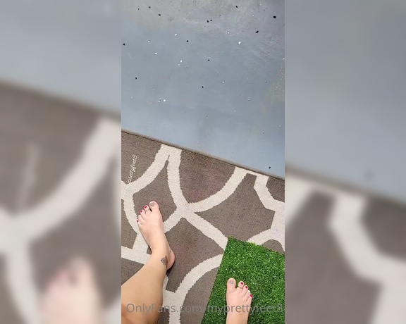 MyPrettyFeet8 aka Myprettyfeet8 OnlyFans - Pollen problems!