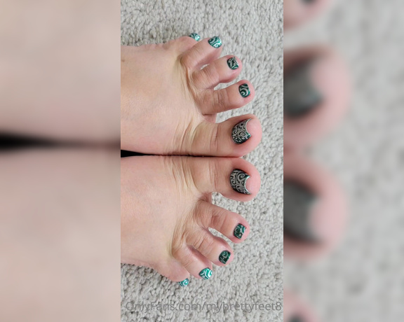 MyPrettyFeet8 aka Myprettyfeet8 OnlyFans - Top view of my pedi, sexy nail beds, and toe wiggles