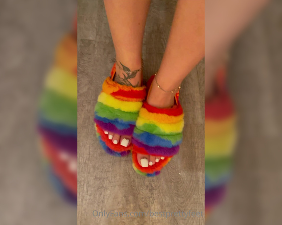 Raes Pretty feet aka Bestprettyfeet OnlyFans Video 412