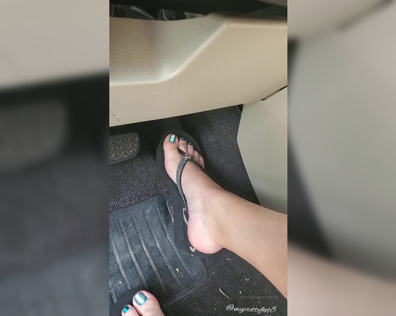 MyPrettyFeet8 aka Myprettyfeet8 OnlyFans - Heres the pedal pumping video I promised!