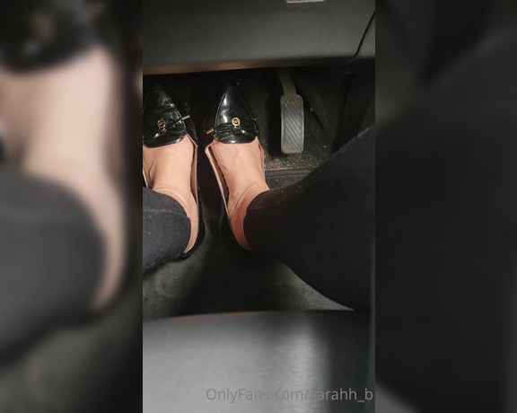 Sarahh_B aka Sarahh_b OnlyFans - Pumping pedals to work