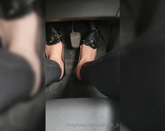 Sarahh_B aka Sarahh_b OnlyFans - Pumping pedals to work