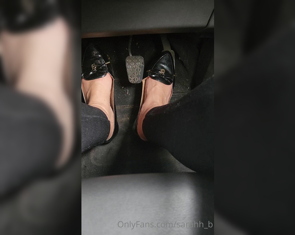 Sarahh_B aka Sarahh_b OnlyFans - Pumping pedals to work