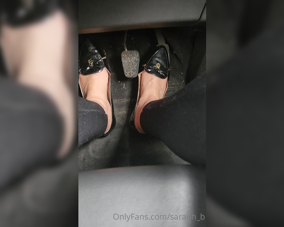 Sarahh_B aka Sarahh_b OnlyFans - Pumping pedals to work