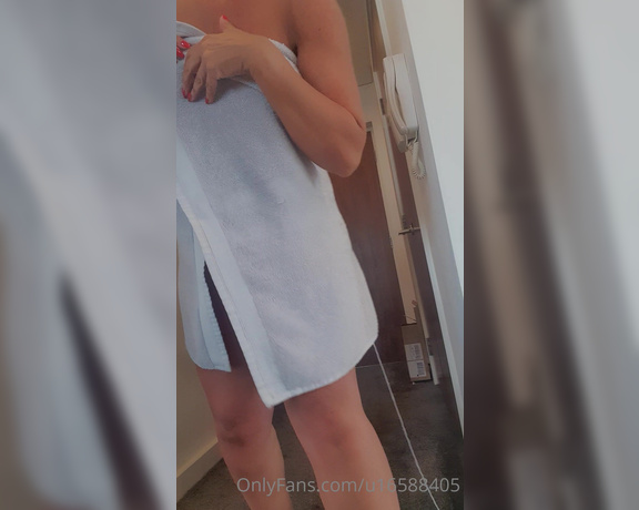 Sarahh_B aka Sarahh_b OnlyFans - Come and fuck