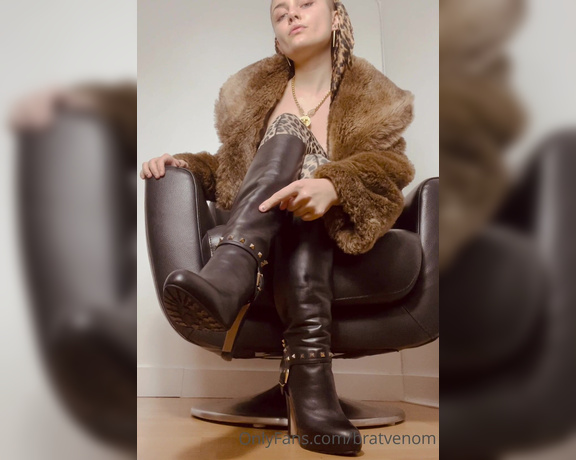 REVENGE aka Bratvenom OnlyFans - New leather boots