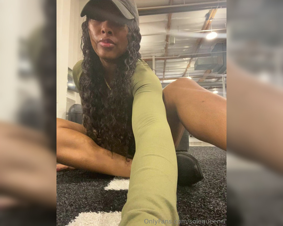 Ri aka Solequeenri OnlyFans - Sweaty gym shoes & sock removal WHILE IM AT THE GYM who likes public soles