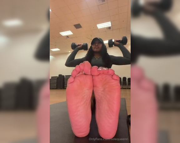 Ri aka Solequeenri OnlyFans - Post workout stretching at the gym do y’all like the lives Or should I just post short clips