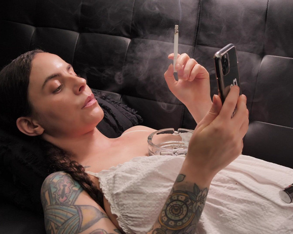 ManyVids - Dani Lynn - Smoking in White Dress