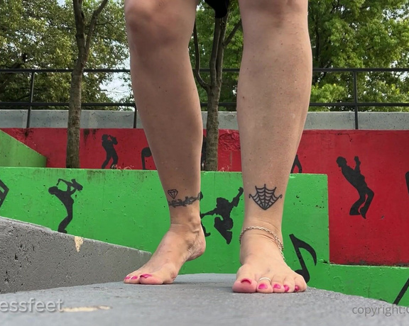 CatPrincess aka Catprincessfeet OnlyFans - Sitting at the park, you notice some soles teasing you with my dirty, soft soles, my long toes,