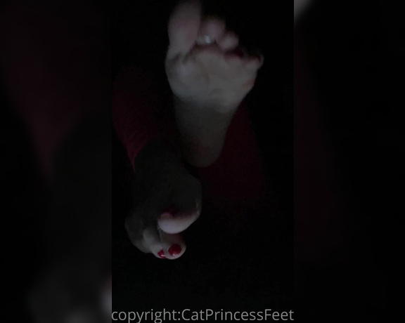 CatPrincess aka Catprincessfeet OnlyFans - My kind of spooky Experimented with some flashes & feet 4