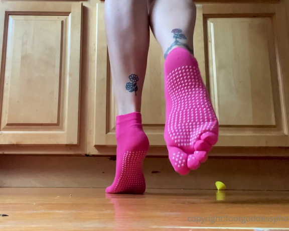 CatPrincess aka Catprincessfeet OnlyFans - Pink toe sock show, yes i take them off 3