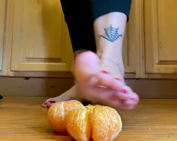 CatPrincess aka Catprincessfeet OnlyFans - Sunday is for Stepping on Orange squish or giant bubbly wrap 1