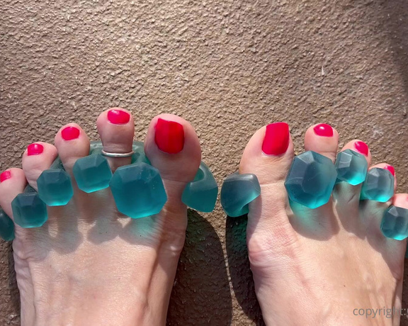 CatPrincess aka Catprincessfeet OnlyFans - Hot pink madness 3