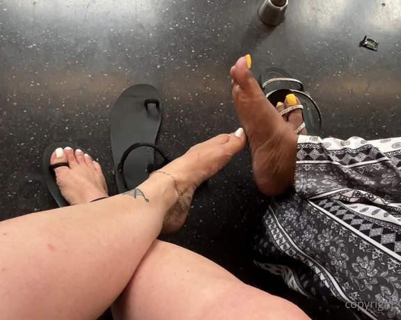 CatPrincess aka Catprincessfeet OnlyFans - At coney island nowif u have more ideas, tip, and let us know!