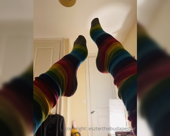 CatPrincess aka Catprincessfeet OnlyFans - a short showcase of some older foot picsdidnt start this yesterday, bichezzone with mus 2