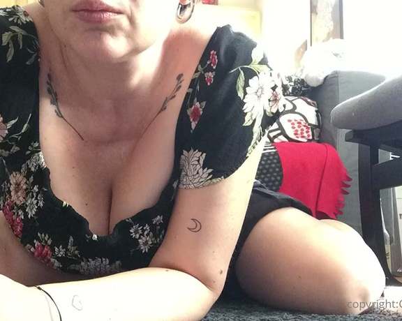 CatPrincess aka Catprincessfeet OnlyFans - Watch them go from natural to redddd15hrs in 35sec