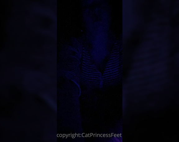 CatPrincess aka Catprincessfeet OnlyFans - My kind of spooky Experimented with some flashes & feet 3