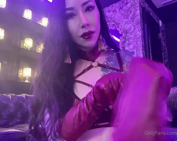 Mistress Youko aka Mistressyouko OnlyFans - Do you want to be teased by My leather gloved hands
