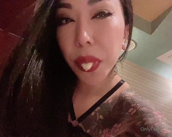 Mistress Youko aka Mistressyouko OnlyFans - Do you want to know how much my saliva makes a food taste much better