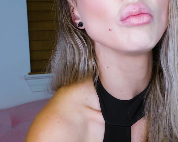 GoddessPlatinum aka Goddessplatinum OnlyFans - Up close and personal with my mouth POV!!!