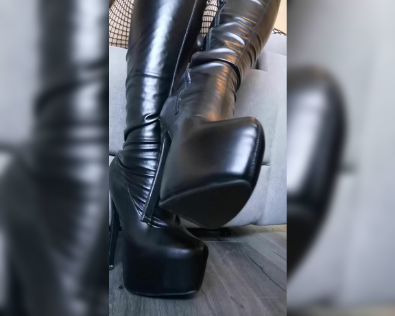Miss Evie Lock aka Missevielock OnlyFans - BOOTS POV  I know how deeply you crave worshipping My hot leat