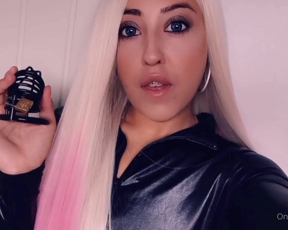 Miss Evie Lock aka Missevielock OnlyFans - Dont you think that your cock cage keys just look SO much hotte