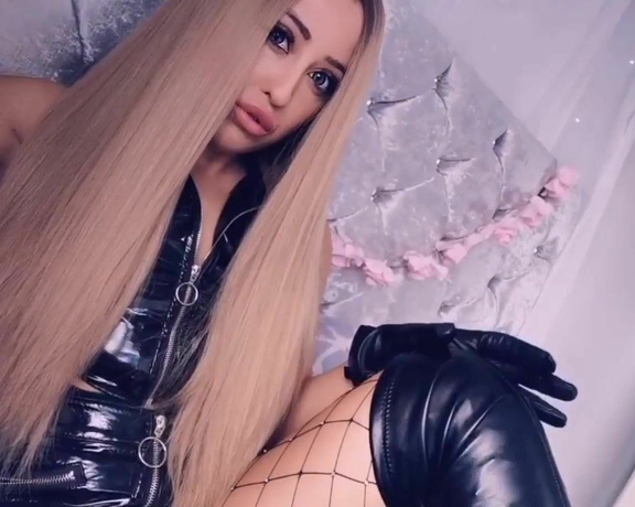 Miss Evie Lock aka Missevielock OnlyFans - I want to take those pathetic balls in the palm of My hand and