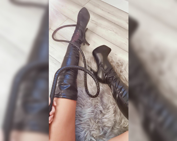 Miss Evie Lock aka Missevielock OnlyFans - How hot is My new whip I cant wait to have a weak male in front