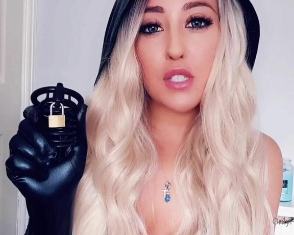 Miss Evie Lock aka Missevielock OnlyFans - Did you know that chastity is one of My favourite kinks If not