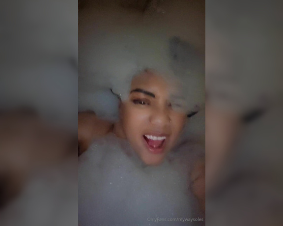 AB aka Mywaysoles OnlyFans - Crazy bubble bath time