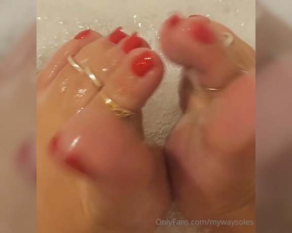 AB aka Mywaysoles OnlyFans - Nice n wet