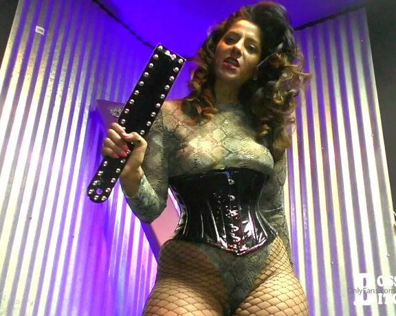 Bossy Ass Delilah aka Bossyassdelilah OnlyFans - NO coddling men Real Deal Slave training What to expect when youre serving MY Ass! (I love when