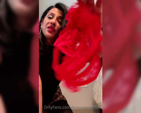 Bossy Ass Delilah aka Bossyassdelilah OnlyFans - I caught this little dirty rat, crawling under my bed with something in his mouth Little man syndrom