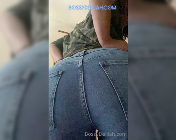 Bossy Ass Delilah aka Bossyassdelilah OnlyFans - Jeans Findom Humiliation Fart!